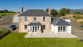 Stunning 4 Bedroom Farmhouse